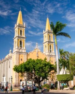 Read more about the article How to Spend THREE DAYS in Mazatlán, Mexico: 3-Day Itinerary