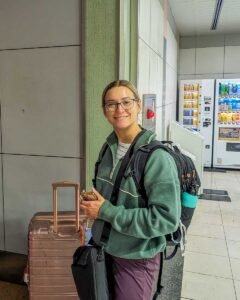 Read more about the article Best Options to Get from Honolulu Airport to Waikiki – Shuttles, Taxis, and More