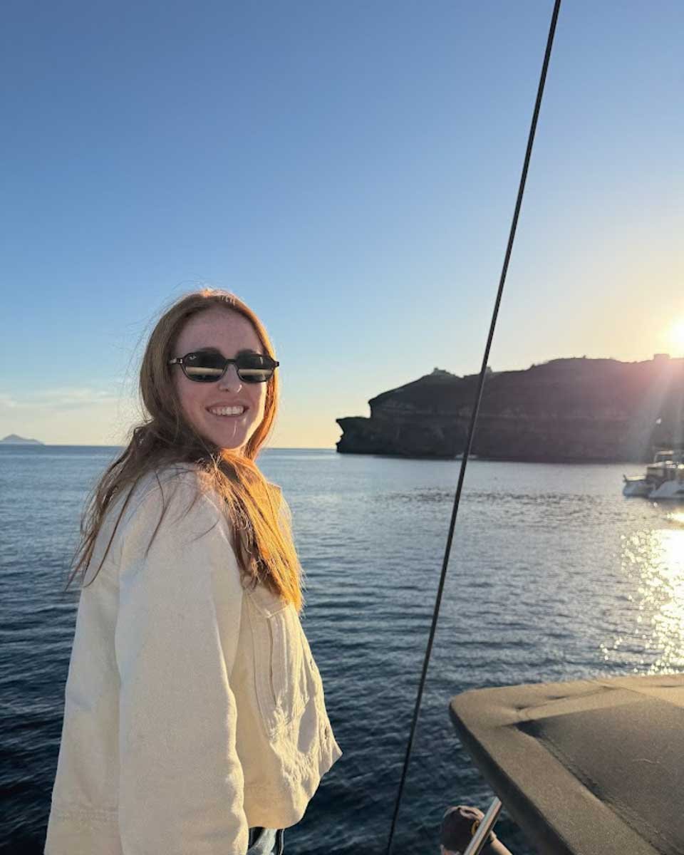 Read more about the article How to Spend THREE Days in Santorini: The Best 3-Day Itinerary 