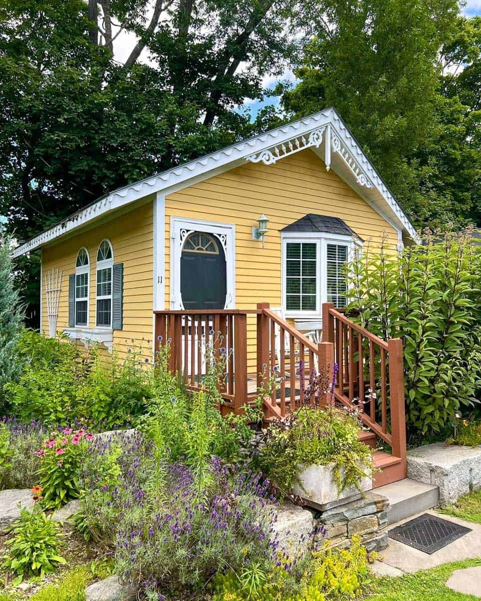 Read more about the article <div>Where to Stay in Bar Harbor, Maine: 2 Best Areas & Hotels</div>